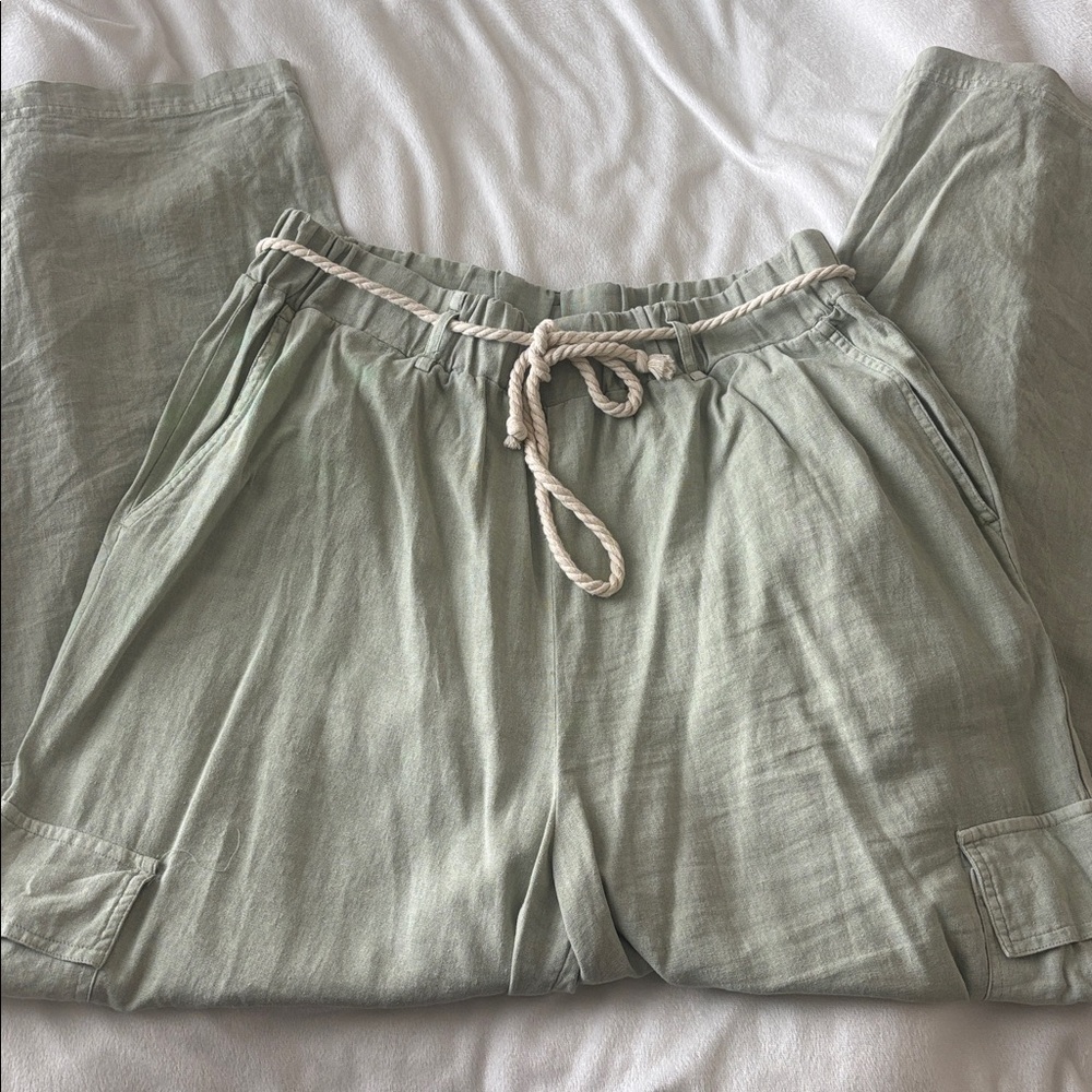 Light Sage Linen Drawstring Pants - Picture 3 of 4